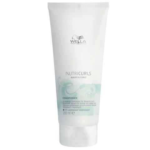 Wella Professionals - Nutricurls - Detangling Conditioner for wavy and curly hair